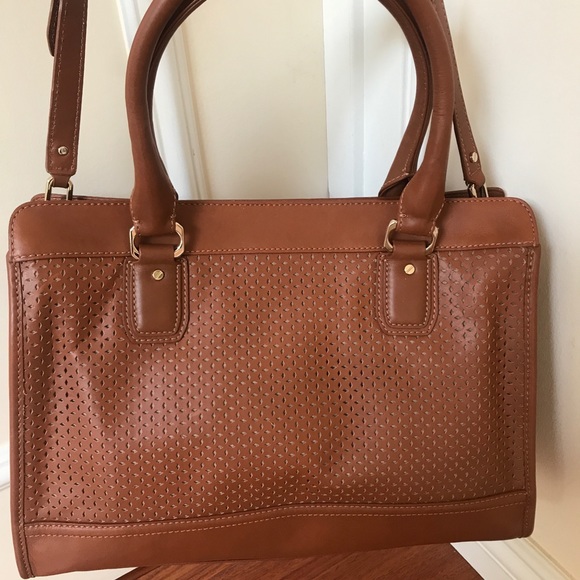 Brand New Cole Haan Leather Purse. Large size and classic style, elegant! - Picture 2 of 7